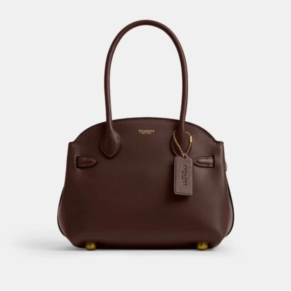 Coach Empire 21